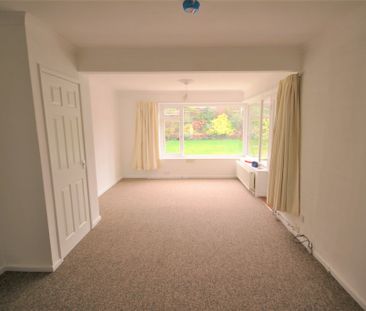 2 bedroom detached to let - Photo 3