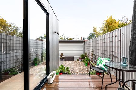 23 Munro Street, Brunswick VIC 3056 - House For Rent | Domain - Photo 4