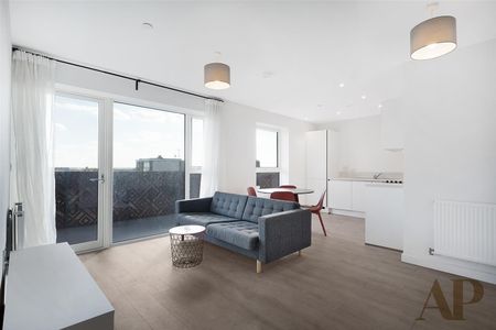 East Acton Lane, Acton - Photo 2