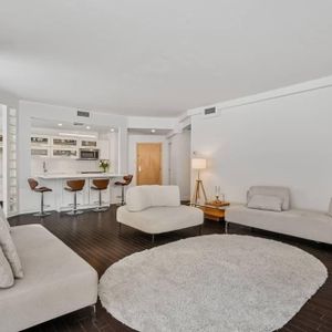 Condo à louer - Photo 2