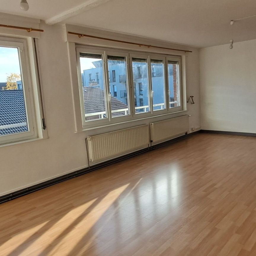 Appartement à louer 2 pièces • Lille - Photo 1