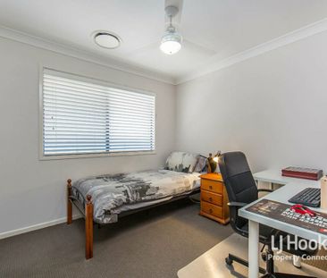 Modern 4-Bedroom Family Retreat in the Heart of North Lakes - Photo 6