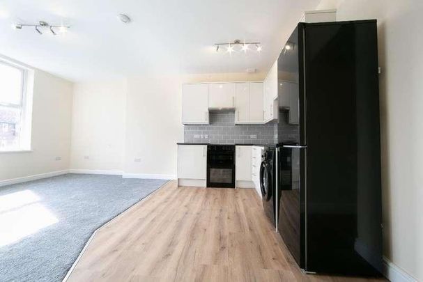 York Road, Birmingham, B16 - Photo 1