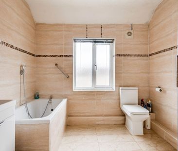 Titup Hall Drive, Headington, OXFORD - Photo 2