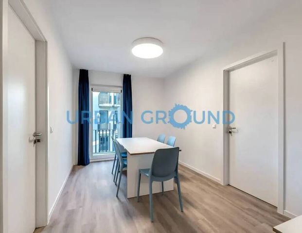 Mietrabatt - Voll möbliertes Privatzimmer mit Balkon in einer 5er gemischten WG-Nähe der HTW Universität - Photo 1