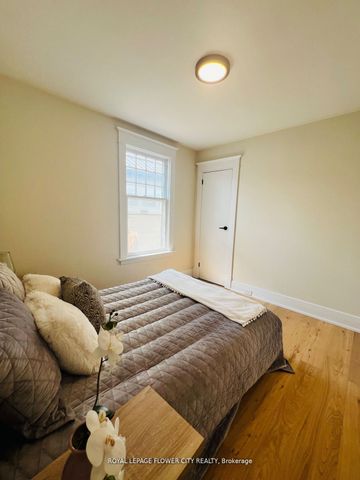 For Lease - 346 Wharncliffe Road, London South, Ontario - Photo 2