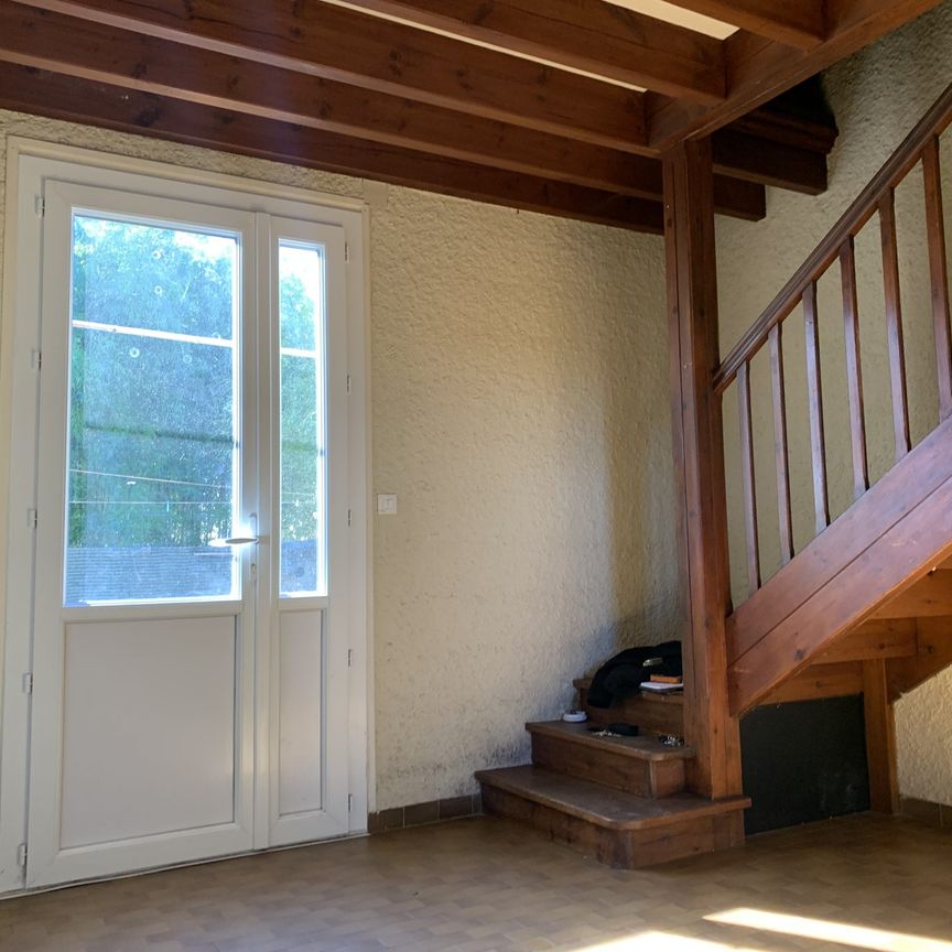 Location Appartement 2 pièces 34m² LE PIAN MEDOC 33290 - Photo 1