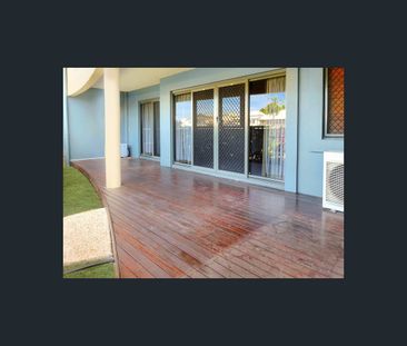 2/56-58 Mitchell Street, North Ward, Qld 4810 - Photo 4