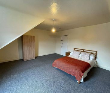 5 bedroom house to rent - Photo 3