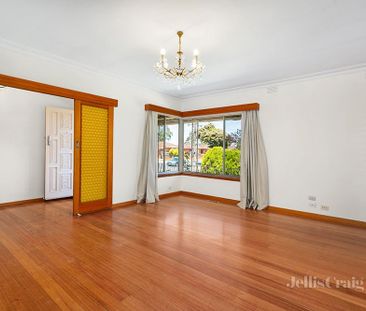 2 Nancye Drive, Lalor - Photo 2