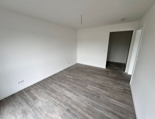 2,5 Zimmerwohnung mit TG-Stellplatz in Oberhausen-Schmachtendorf - Photo 1