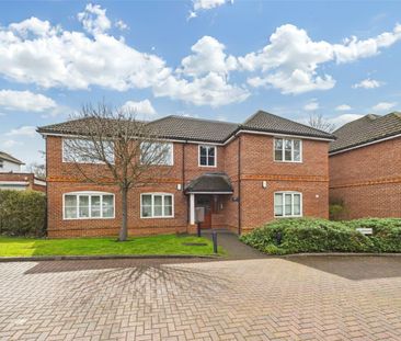 1 bedroom Flat in Mallard Place, Farnborough - Photo 2