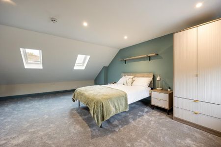 1 bedroom in a house share to rent - Photo 2