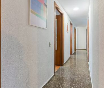 Carrer Oltà, Valencia, Valencian Community 46006 - Photo 5