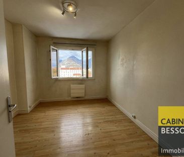 Location appartement Grenoble 38000 1 pièce 29.79 m² - Photo 1