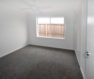 11 Boltwood Way - Photo 3