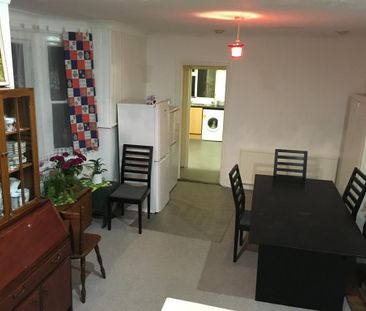 1 bedroom property to rent - Photo 5