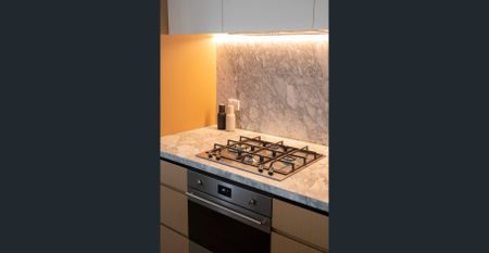 Luxury, Lifestyle & Community in the Heart of St Kilda - Photo 4