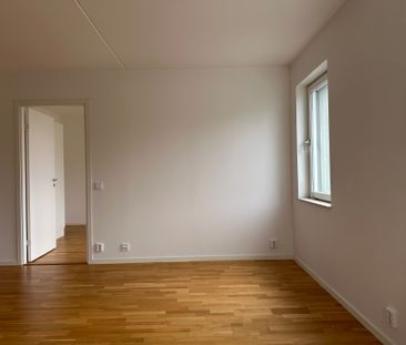 Stridsvagnsvägen, Kristianstad - Photo 2