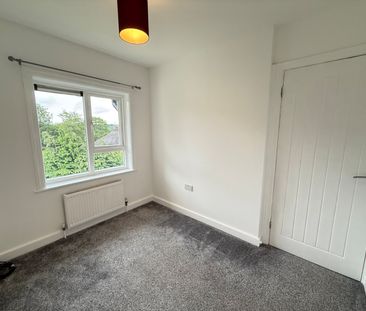 2 bedroom semi-detached house to rent - Photo 6