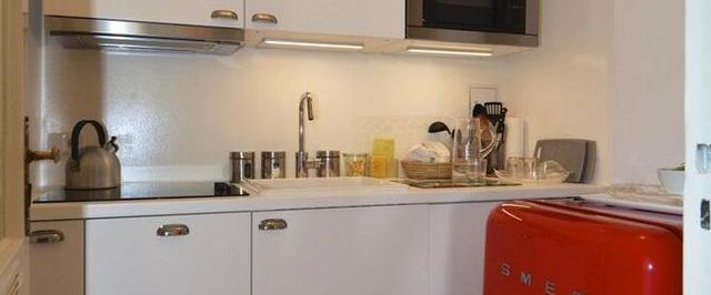 Schöne, helle 2-Zimmer-Altbauwohnung in Wilmersdorf - Photo 1