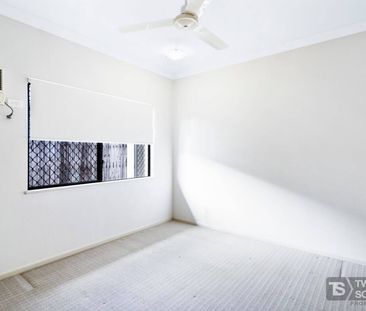 46 Landsborough Drive, Smithfield - Photo 3
