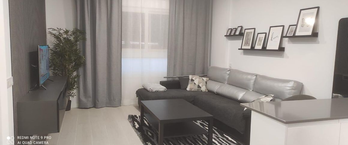 Apartment - Málaga (Miraflores de los Angeles) - Photo 1