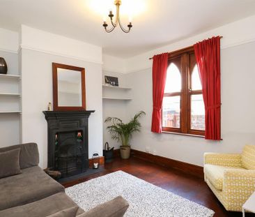 2 bedroom semi-detached house to rent - Photo 3