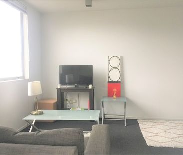 Centrally located Furnished 1 bedroom apartment - Photo 5