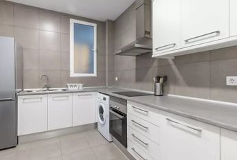 Carrer Almirall Cadarso, Valencia, Valencian Community 46005