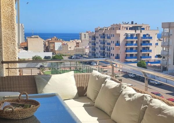 Alquiler de piso en Calle 3-Pp. Rubial III, 31