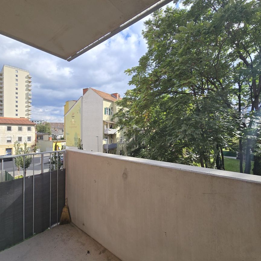 Neuwertige - geförderte 2 Zimmer Wohnung mit Balkon in zentraler Lage - Idlhofgasse 70 - Top 32 - Foto 1