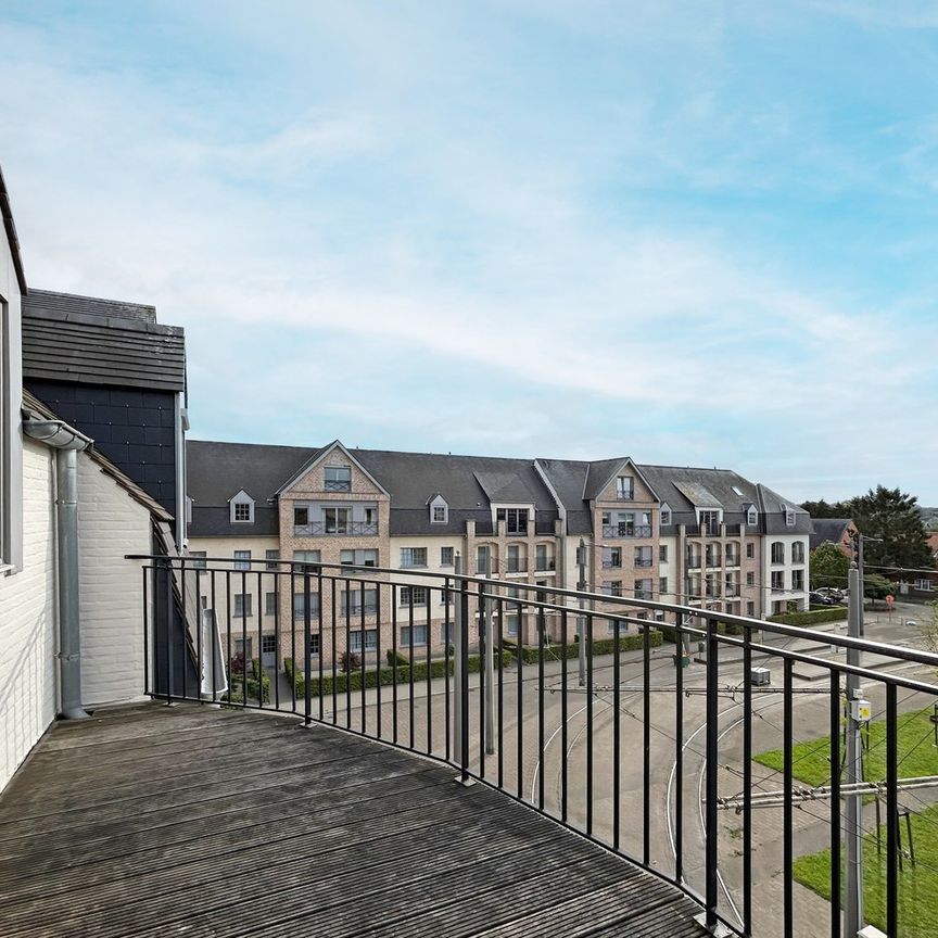 Prachtige duplex met 2 slaapkamers, 3 terrassen en garagebox in Wijnegem! - Foto 1