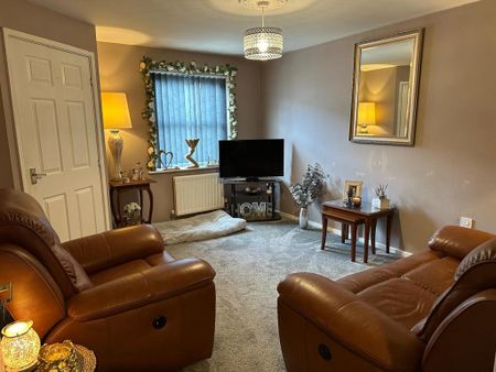 3 bedroom terraced house to rent - Photo 4