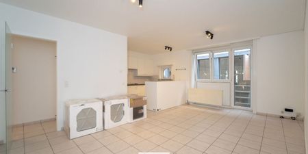Appartement te huur in Gent voor € 875 met 1 slaapkamer - Photo 2
