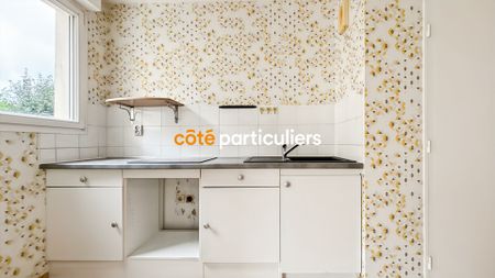 RUE DES ECOLES Appartement lumineux avec balcon et box - Photo 2