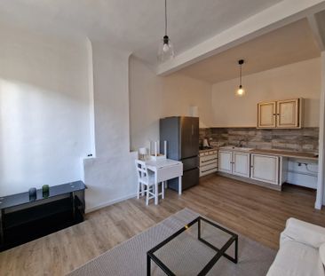 Location Appartement 2 pièces 31m² MARSEILLE 3ème - Photo 4
