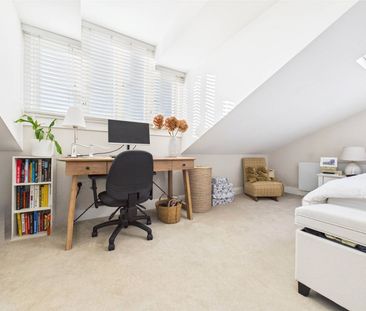 High Street, Hampton Hill, TW12 - Photo 4