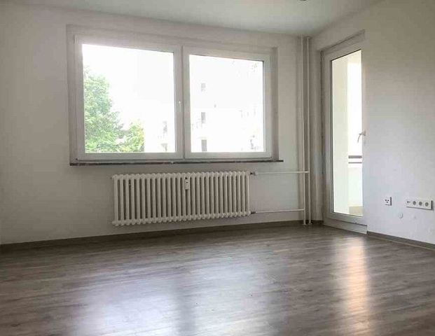 Nimm mich! Ansprechende 2-Zimmer-Wohnung mit Balkon in Baumheide zu vermieten. - Photo 1