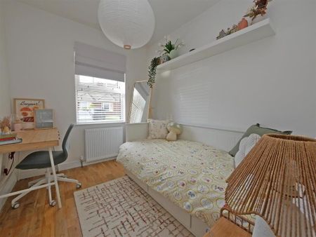 90 Greenwood Hill, Belfast, BT8 7WF - Photo 3