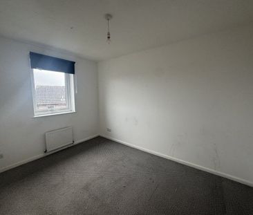 Bridwell Close, Plymouth, PL5 - Photo 2