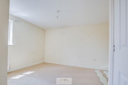 2 bedroom townhouse to rent - Photo 4