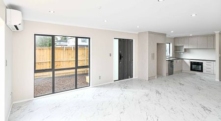 Modern house in the heart of Papatoetoe - Photo 4