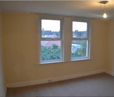 3 Bed Maisonette, Eastcote Road, HA2 - Photo 2