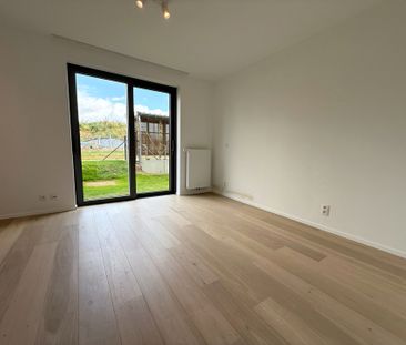 Rez-de-chaussée - à louer - Photo 3