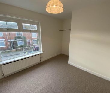 56 Park Drive, Holywood, BT18 9LW - Photo 2