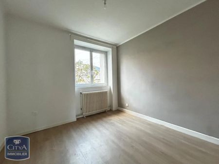 Appartement à louer 4 pièces 64.4m² - Photo 2