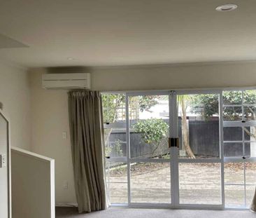 Central apartment- Location location - Photo 1