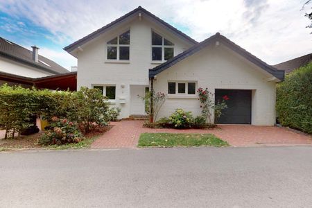 Großzügiges Haus in ruhiger und begehrter Lage von Kaiserswerth. - Photo 2