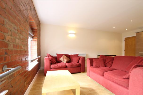 Pandongate House, City Centre - Photo 1